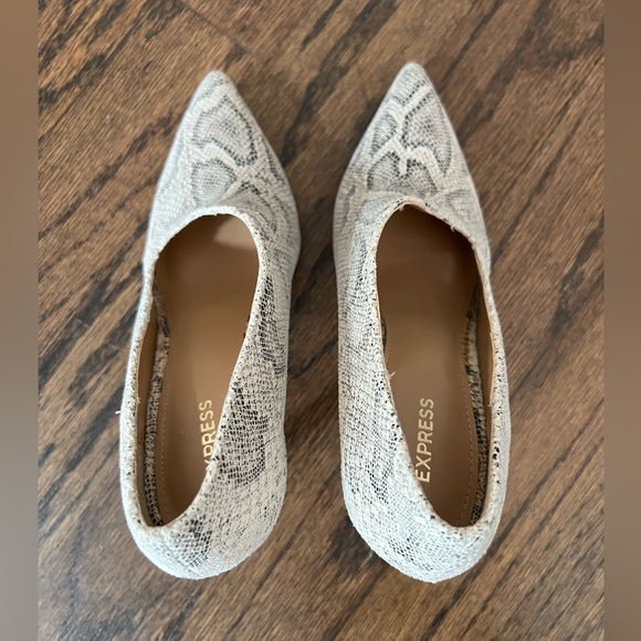 Express Snakeskin Pumps/Heels - Picture 3 of 7